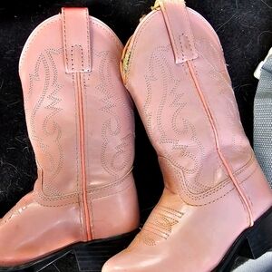 Pink toddler boots